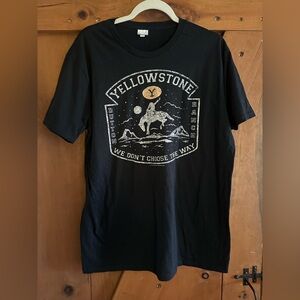 Yellowstone Graphic Short-Sleeve Tee - Black Sz L